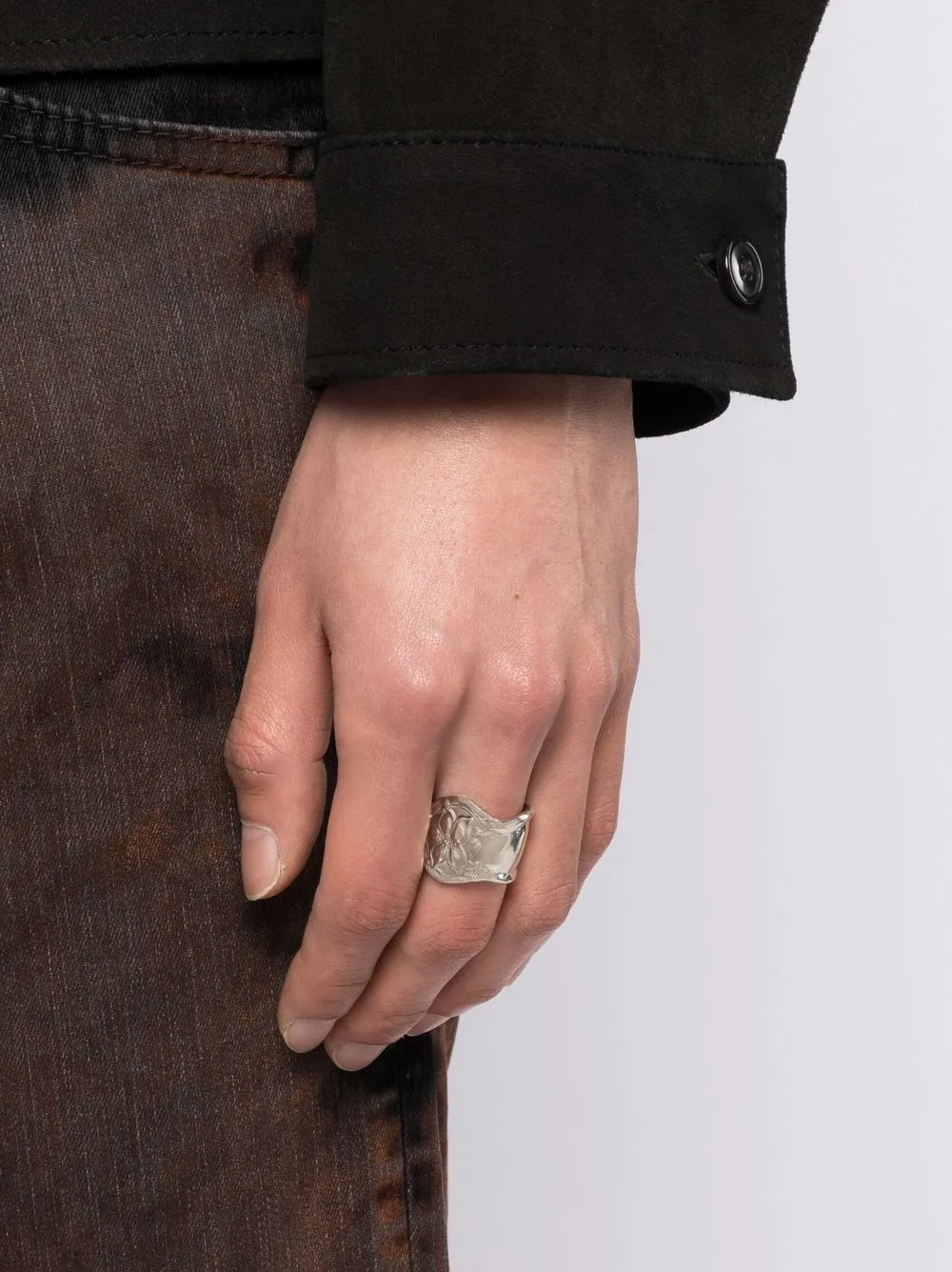 Damen Martine Ali Ring Mit Gravierter Blume 2 Damen Martine Ali Ring Mit Gravierter Blume – Bild 2